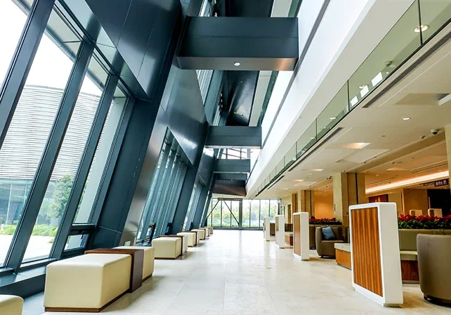 DeltaHealth Hospital Shanghai · Xule Road campus lobby